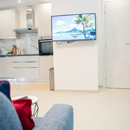 Sublime 2p - 10 Min Near Beaches - Air Conditioning - Garage * Antibes