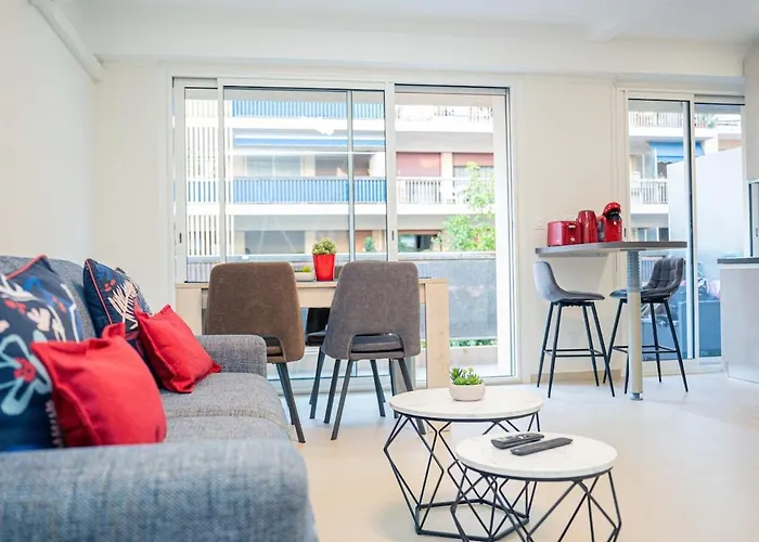 شقة Sublime 2p - 10 Min Near Beaches - Air Conditioning - Garage أنتيب